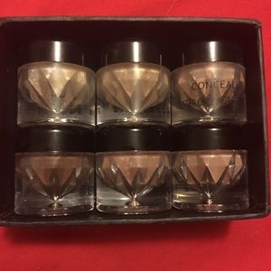 Younique Powder Concealer/Highlighter/Sculpter